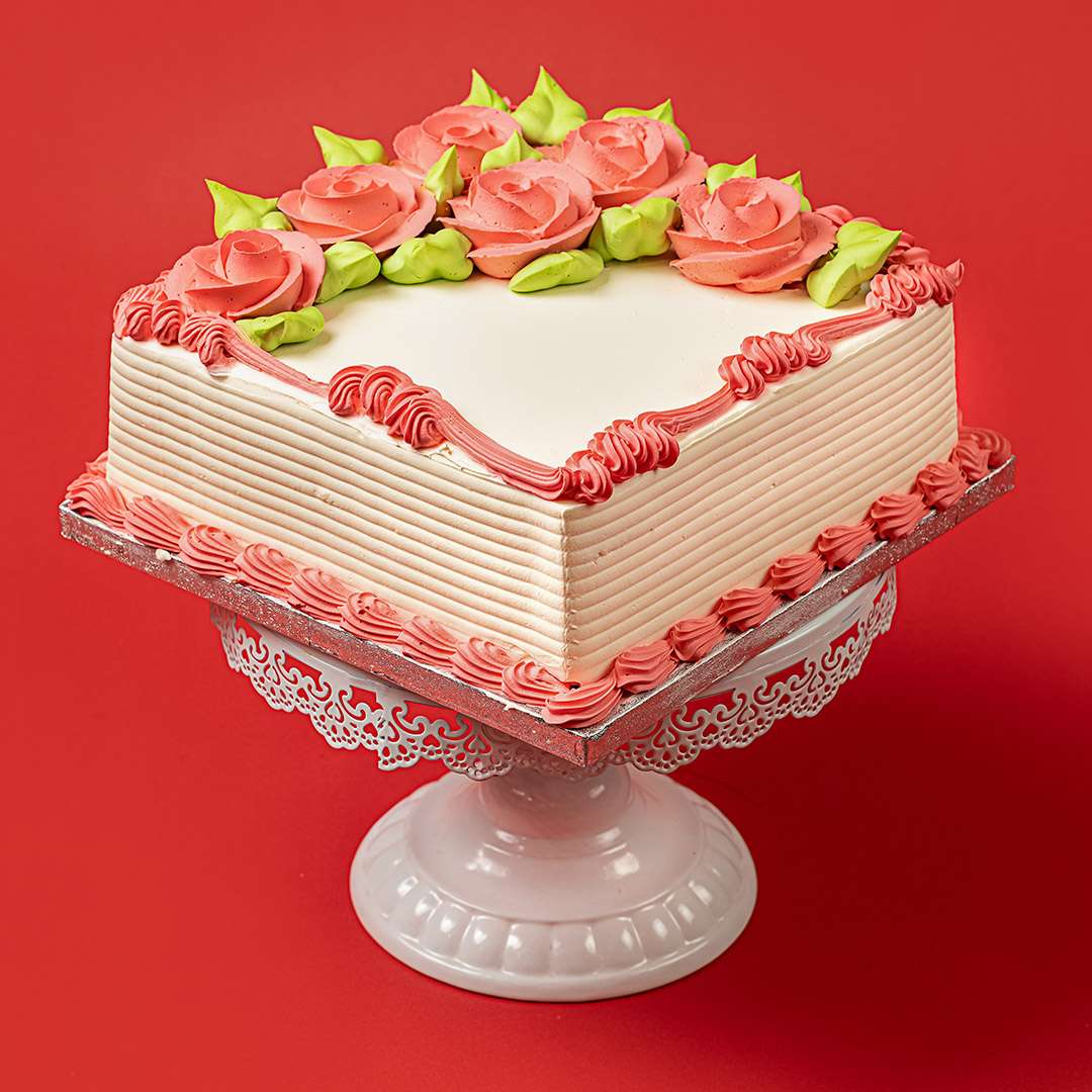 Pinky Rose Cake